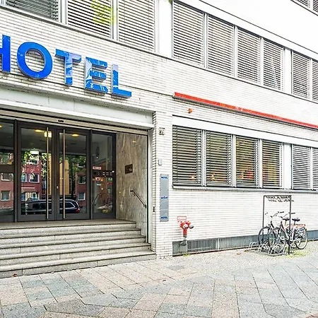 Hotel Arrival